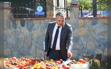 Pursaklar Belediye Başkanı Ertuğrul Çetin: “Gelecek nesillere genetiğine müdahale edilmemiş ürünler bırakacağız”