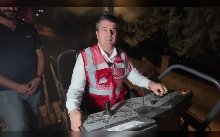 Adıyaman Belediye Başkanı Abdurrahman Tutdere: “Şehrimizin dört bir yanında bir seferberlik var”