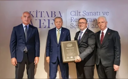 Kültür ve Turizm Bakanı Mehmet Nuri Ersoy: “Tarihî Mushaf-ı Şerif’in tıpkıbasımını tamamladık”