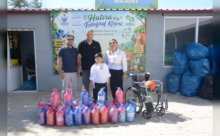 10 yaşındaki Yaman, 50 bin plastik kapağı tekerlekli sandalyeye dönüştürerek engelli arkadaşına umut oldu