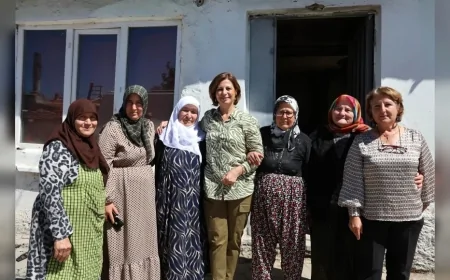 Eskişehir Büyükşehir Belediye Başkanı Ayşe Ünlüce: “Kapısını ve gönlünü açan hemşehrilerimizden güç alıyoruz”