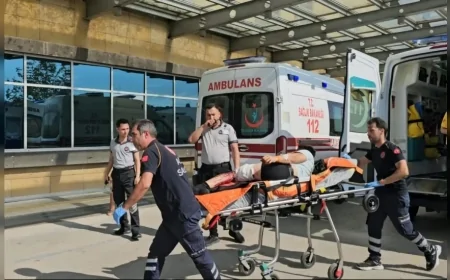 Çorum’da akrabalar arasındaki kavgayı ayırmak isteyen 24 yaşındaki Celal Atakan tüfekle vurularak hayatını kaybetti