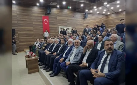 AK Parti Diyarbakır Milletvekili Galip Ensarioğlu: “Ortak akıl ve istişare kültürünü her alanda sürdüreceğiz”