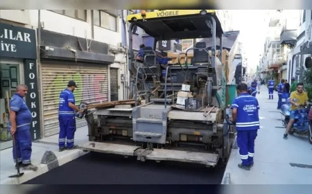 İzmir İkinci Kordon’da altyapı sonrası üstyapı yenilendi, Cumhuriyet Bulvarı trafiğe açıldı