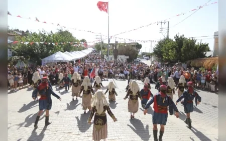Efes Selçuk’ta Gökçealan Osmancık Üzüm Şenliği renkli etkinliklerle kutlanacak
