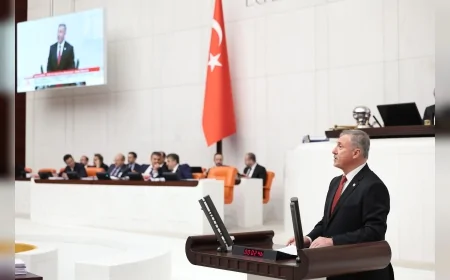 Yeni Yol Grup Başkanvekili Doç. Dr. Selçuk Özdağ: “Paşamız bakan olduğunu unutmuş olacak ki evlere şenlik bir cevap vermiş”