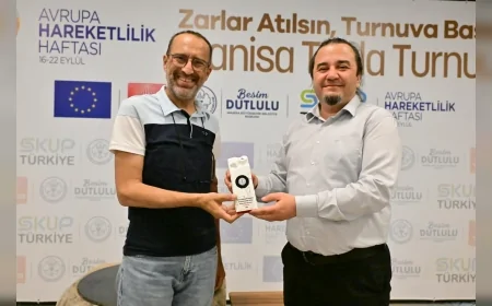 Manisa’da Avrupa Hareketlilik Haftası kapsamında tavla tutkunları turnuvada buluştu