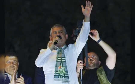 YENİ Parti Genel Başkanı Özgür Özel: “O sandığa varacağız, o seçimi alacağız ve iktidarı değiştireceğiz”