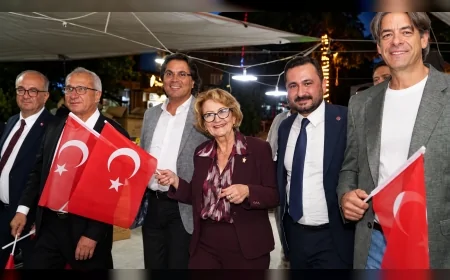 Bozkurt Festivali’nde kortej yürüyüşü ve Mavi Gri konseriyle meydanlarda festival coşkusu yaşandı