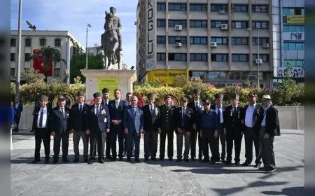 Bornova’da 19 Eylül Gaziler Günü töreninde gazilere şükran mesajı