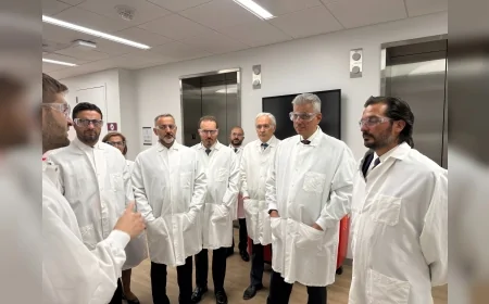 Sağlık Bakanı Prof. Dr. Kemal Memişoğlu ABD’de AstraZeneca ve Precigen’in AR-GE çalışmalarını inceledi