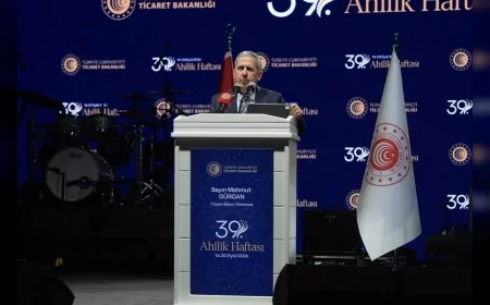 39. Ahilik Haftası Kırşehir’de kutlandı, yılın ahisi, kalfası ve çırağı ödüllendirildi
