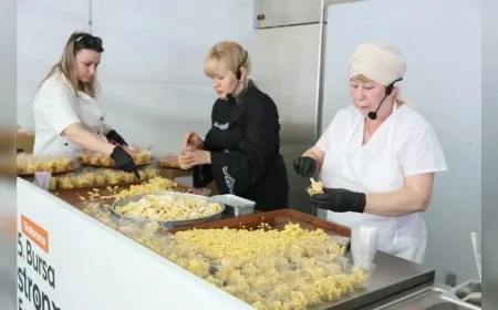 Bursa’da kardeş şehirlerin mutfakları buluştu, geleneksel lezzetler aynı sofrada tanıtıldı