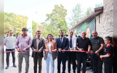 Çivril’de 5. Kitap Günleri başladı: 30’dan fazla yayınevi ve 25 yazar okurlarla buluşuyor