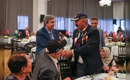 Çankaya Belediyesi Gaziler Günü’nde gaziler ve şehit ailelerini 500 kişilik programda buluşturdu
