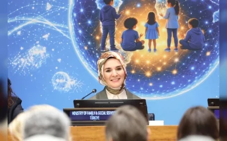 Aile ve Sosyal Hizmetler Bakanı Mahinur Özdemir Göktaş: “Çocukların güvenliği dijital sistemlerin içine yerleştirilmelidir”