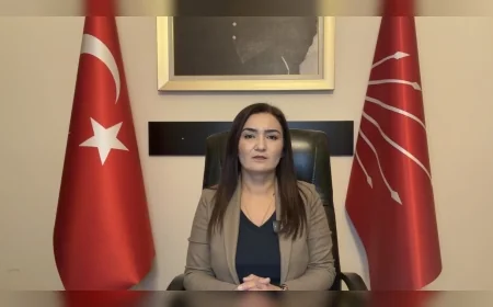 CHP Grup Başkanvekili Av. Sevda Erdan Kılıç: “Plansızlığın bedelini öğretmene, eşine ve çocuğuna ödetmeyin”