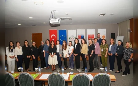 Giresun Belediyesi’nde Kadın Dostu Kentler Programı eğitimi başladı, eşitlik politikaları için yerel yönetim çalışmaları ele alındı