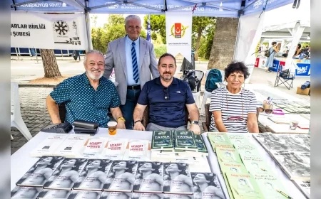 İGC’nin gazeteci-yazar üyeleri İZKİTAP’ta okurlarıyla buluştu, yeni kitap çalışmalarını anlattı