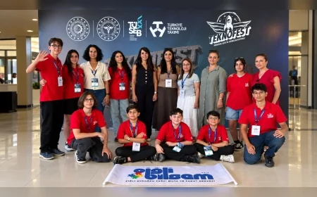 İzmirli öğrenciler TEKNOFEST 2026 Diyarbakır finallerinde projeleriyle öne çıktı