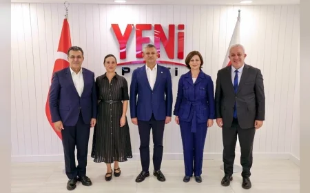 Eskişehir Büyükşehir Belediye Başkanı Ayşe Ünlüce Ankara’da parti ve TBB temaslarında bulundu