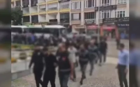 Çorum merkezli 4 ilde internet dolandırıcılığı operasyonu: 18 şüpheliden 15’i tutuklandı