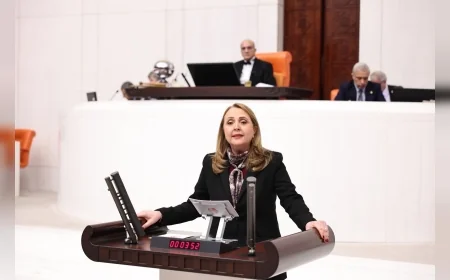 CHP Genel Başkan Yardımcısı Semra Dinçer: “Öğrencileri yerleştirdiler, yangın raporunu sonraya bıraktılar”