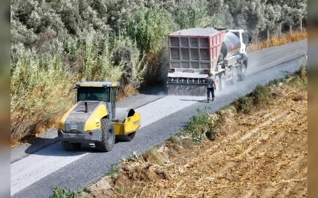 Efeler Belediye Başkanı Anıl Yetişkin’in yol çalışması Savrandere ile Böcek arasındaki ulaşımı kolaylaştırdı