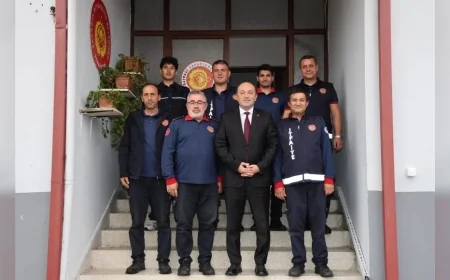 Geyve Belediye Başkanı Selçuk Yıldız’dan İtfaiye Haftası’nda itfaiye ve orman teşkilatına ziyaret