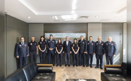 Mersin Büyükşehir Belediye Başkanı Vahap Seçer: “Mersin gibi dinamik bir şehirde itfaiye teşkilatı da dinamik olmak zorunda”