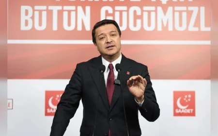 Saadet Partisi Genel Başkanı Mahmut Arıkan: “Türkiye bu iki ayrı fotoğraf arasındaki çelişkiyi daha fazla taşıyamaz”