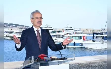 Ulaştırma ve Altyapı Bakanı Abdulkadir Uraloğlu: “Yerli dizaynımızla Türk tersanelerinde ilk kez emici özellikli tarama gemisi inşa ettik”