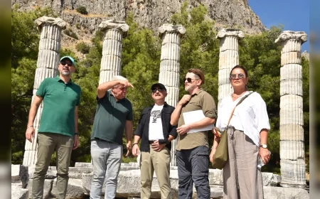Aydın Valisi Dr. Osman Varol Priene Antik Kenti’ndeki kazı ve araştırma çalışmalarını inceledi