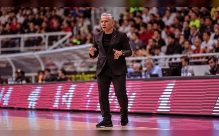Yukatel Denizli Basket Başantrenörü Zafer Aktaş: “Büyük Denizli taraftarının önüne hazır çıkacağız”