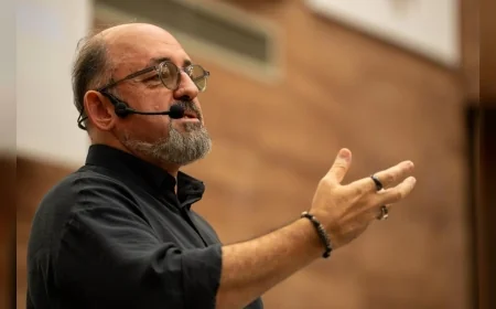 Sinirbilimci Prof. Dr. Sinan Canan: “İnsan beyni sadece ihtiyaç duyduğu şeyi öğrenir”