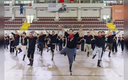 İzmir’de zeybek bilmeyen kalmayacak ücretsiz kurslarda yeni dönem 7 Ekim’de başlıyor