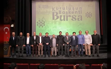 Bursa’nın Osmanlı’nın kuruluş ve yükselişindeki tarihi rolü akademisyenlerin anlatımıyla ele alındı