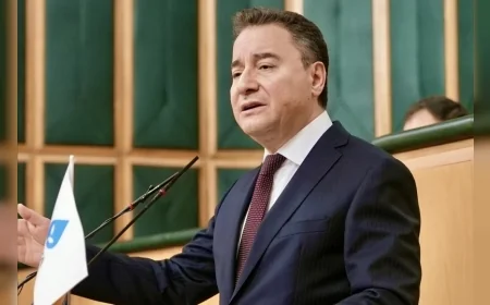DEVA Partisi Genel Başkanı Ali Babacan: “Hayatını kaybeden vatandaşlarımıza Allah’tan rahmet diliyorum”