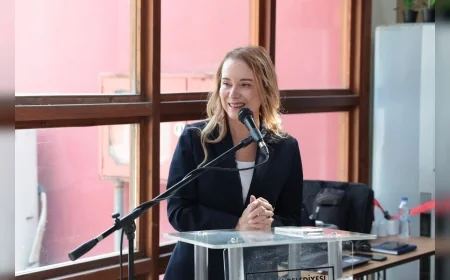 Konak Belediye Başkanı Nilüfer Çınarlı Mutlu: “Onurlu bir yaşamı herkes gibi emekliler de hak ediyor”