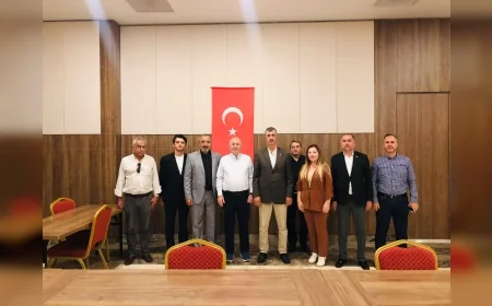 Zafer Partisi Genel Başkanı Prof. Dr. Ümit Özdağ Aydın kongresi öncesi iki ismi değerlendirmeye aldı