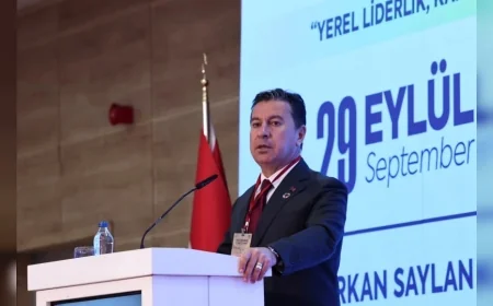 Muğla Büyükşehir Belediye Başkanı Ahmet Aras: “Taahhütleri somut yatırımlara ve projelere dönüştürmeliyiz”