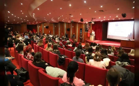 Eskişehir Büyükşehir Belediyesi ve Kent Konseyi Afetlerde Psikososyal Destek Semineri Düzenleyecek