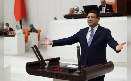 DEVA Partisi Ankara Milletvekili İdris Şahin: “Hile sahada, vurgun kasada anlayışıyla kurduğunuz düzeni milletin iradesiyle uğurlayacağız”