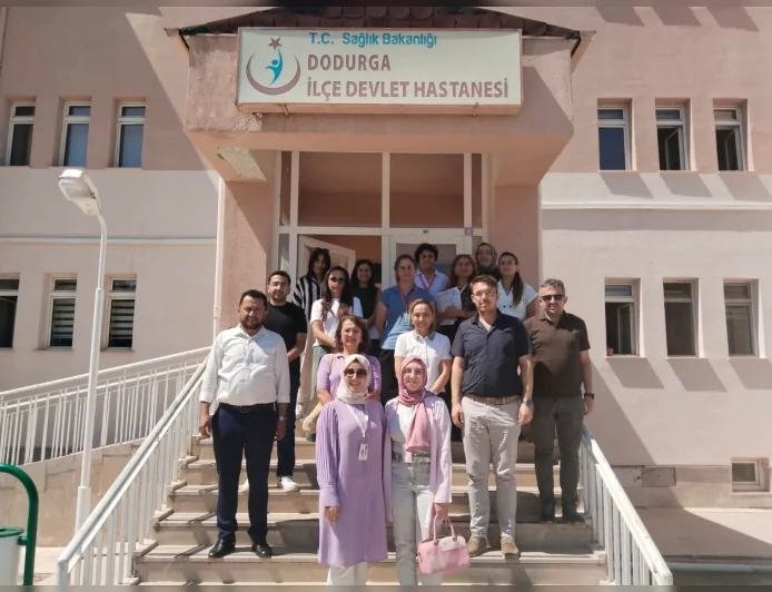 ÇORUM’DA 4 İLÇE DEVLET HASTANESİNDE 2026 YILI 3. DÖNEM SAĞLIK TESİSLERİ DEĞERLENDİRMELERİ BAŞLADI