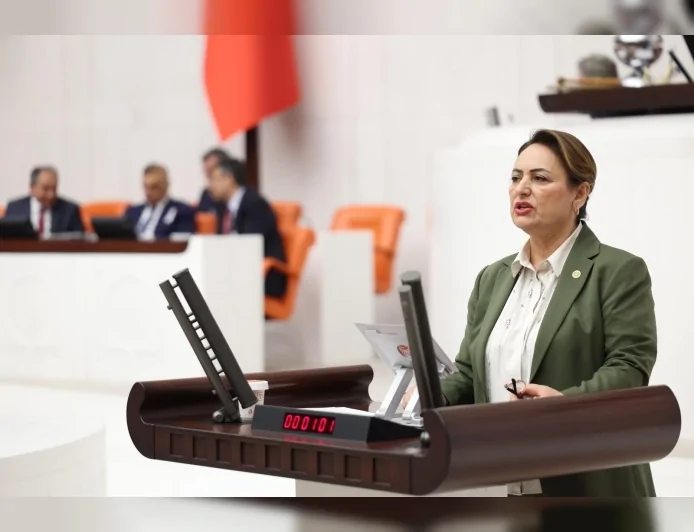 CHP Adana Milletvekili Dr. Müzeyyen Şevkin: “Akademik liyakat, bilimsel özerklik ve eşitlik korunmalıdır”