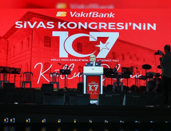 Sivas Valisi Yılmaz Şimşek: “1058 kişilik halayı geleneksel hale getirdik”