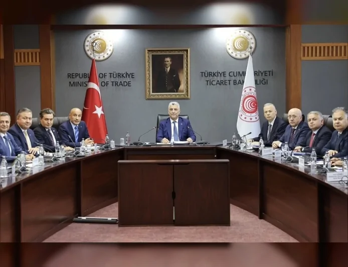 Ticaret Bakanı Ömer Bolat: “Ülkemizin ihracatını daha ileri seviyelere taşımaya devam edeceğiz”