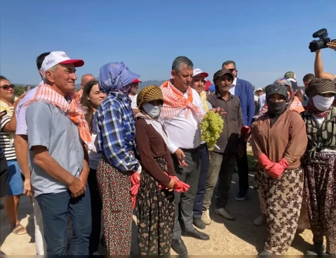 YENİ Parti Genel Başkanı Özgür Özel: “Üreticiye kilo başına en az 40 lira doğrudan destekleme verilmesi şart”