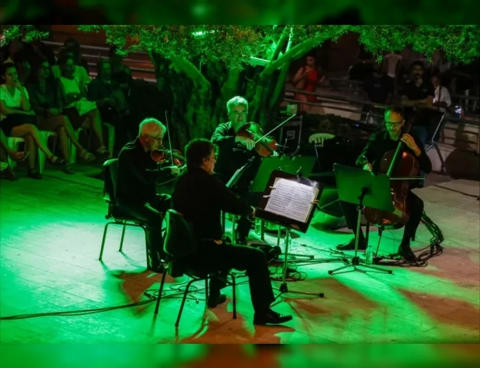İzmir’de “Zeytin Altında” konserleri Somogyi Quartet’in Macar ezgileriyle sanatseverleri buluşturdu