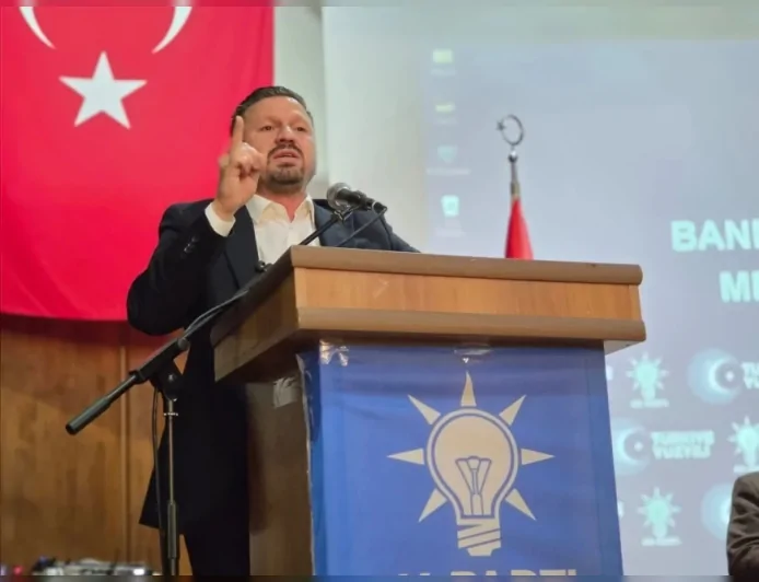 AK Parti Balıkesir İl Başkanı Mehmet Aydemir: “Zihniyet değişmedikçe tabela değiştirmek yenilik getirmez”